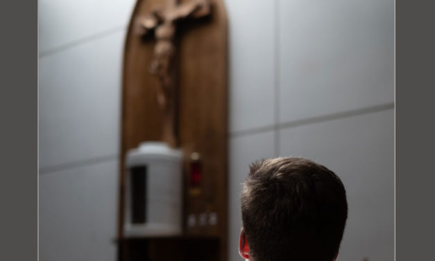 Morrer na Cruz é viver em plenitude.