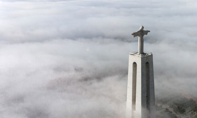 Só a beleza de Deus pode encher o nosso coração.