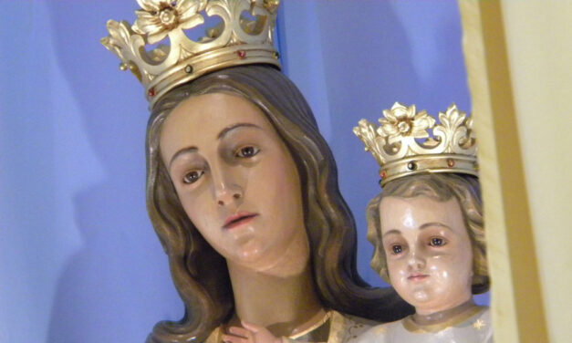 Assim procedeu a Virgem bendita…