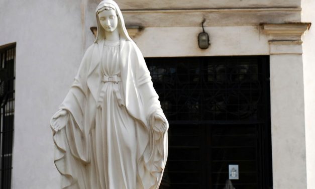 A oração perfeita da Virgem Maria