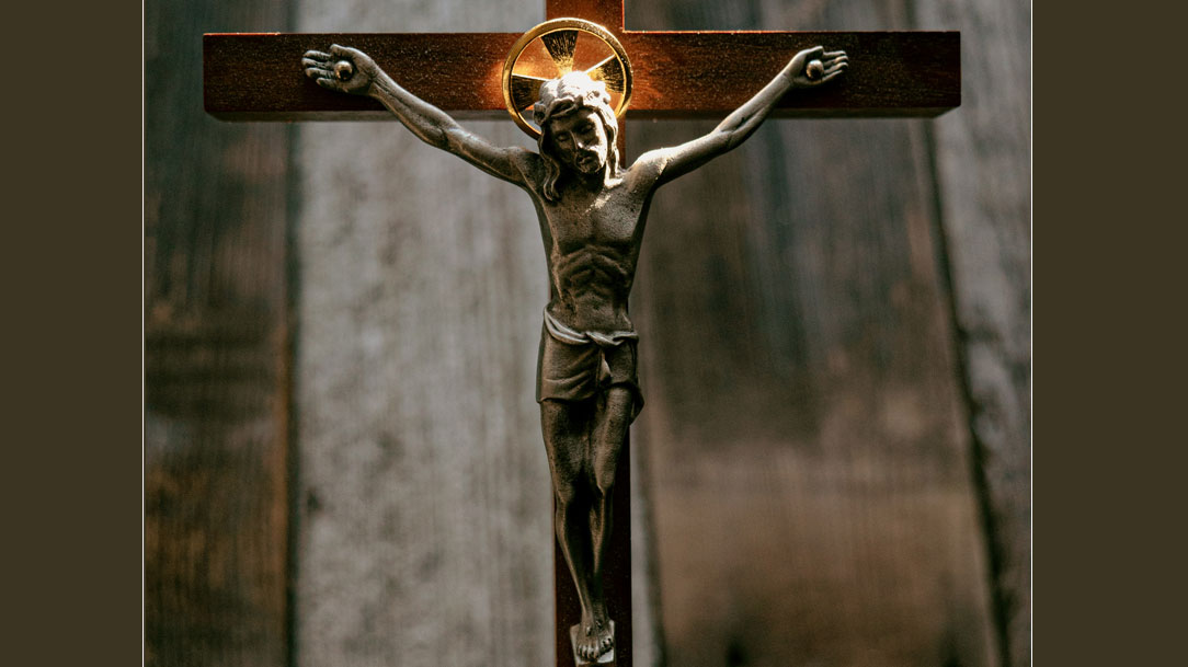 Olhar para Jesus crucificado