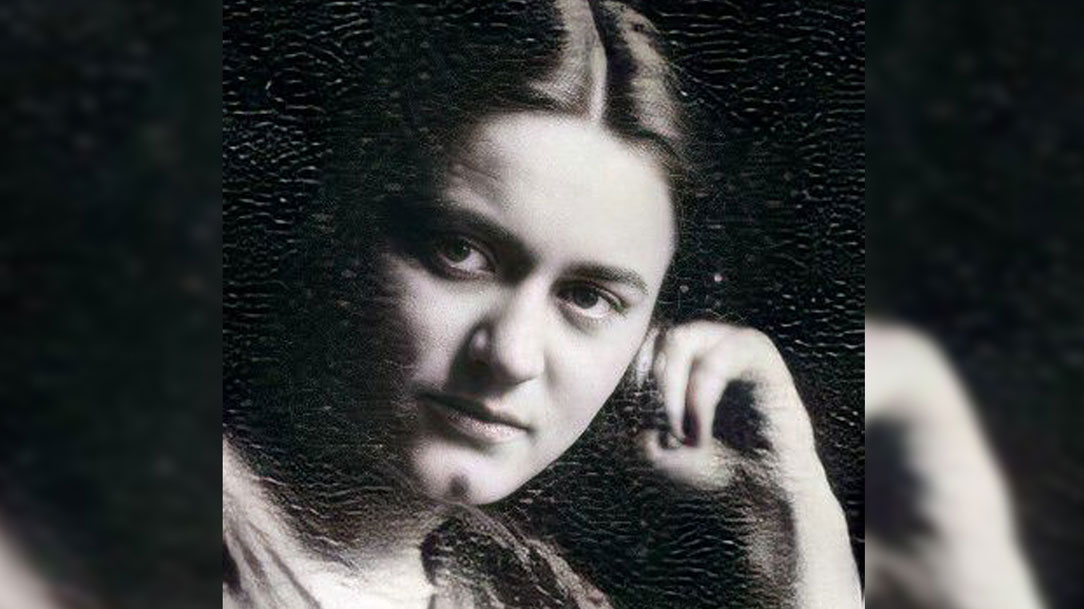 Abraço a Deus para abraçar a todos