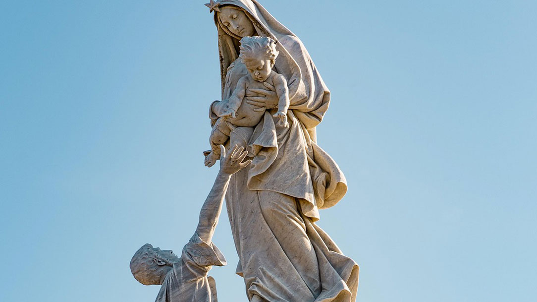 Maria à luz de Cristo