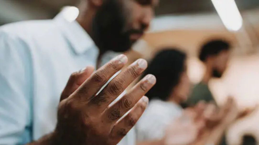 É grande o teu perdão e misericórdia!